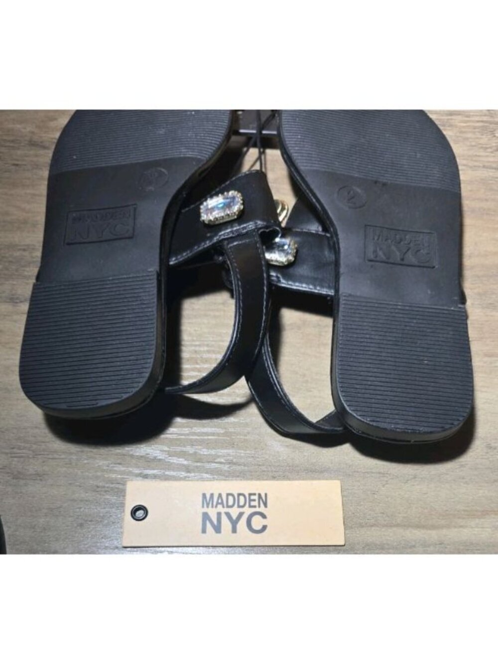 Madden NYC Girls Black Slip On Studded Sandal Size 2 - Picture 7 of 7